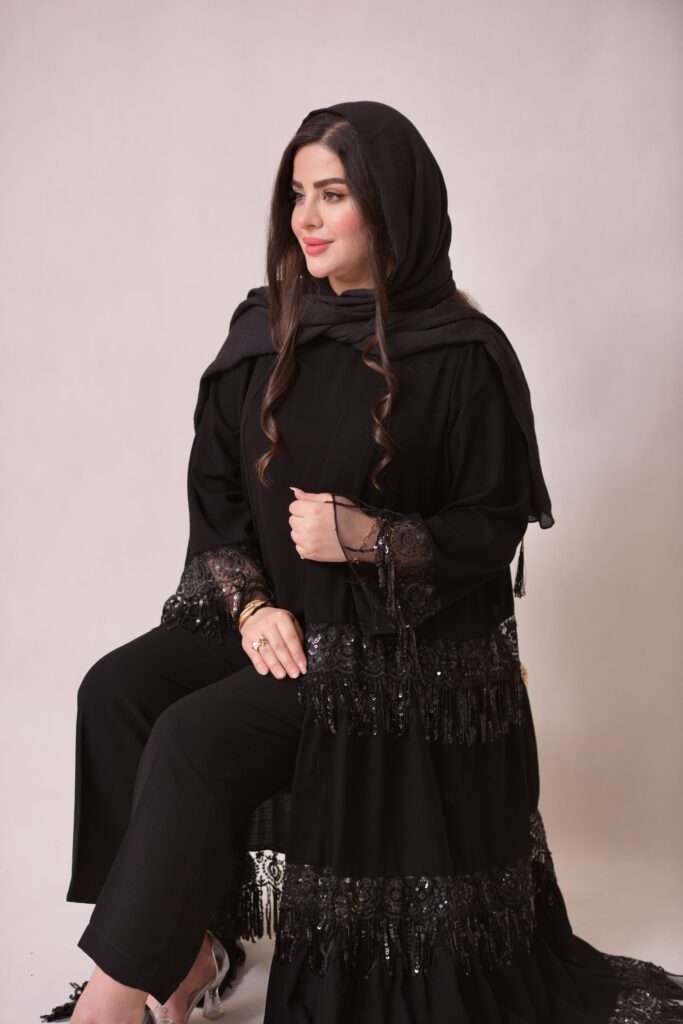 مانتو مشکی آیرین