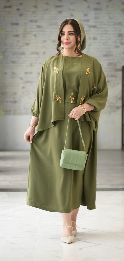 پانچ سنگدوزی و پیراهن