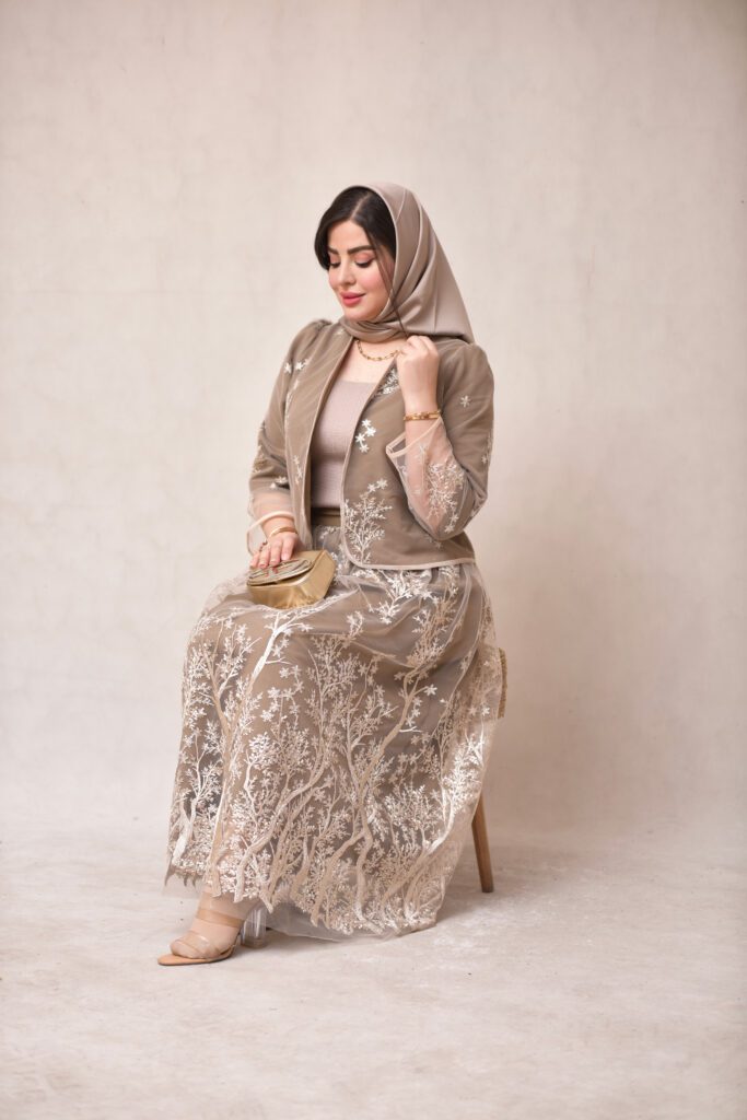 ست کراپ کت و دامن بوته